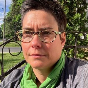 Meet your Posher, Marie-christine